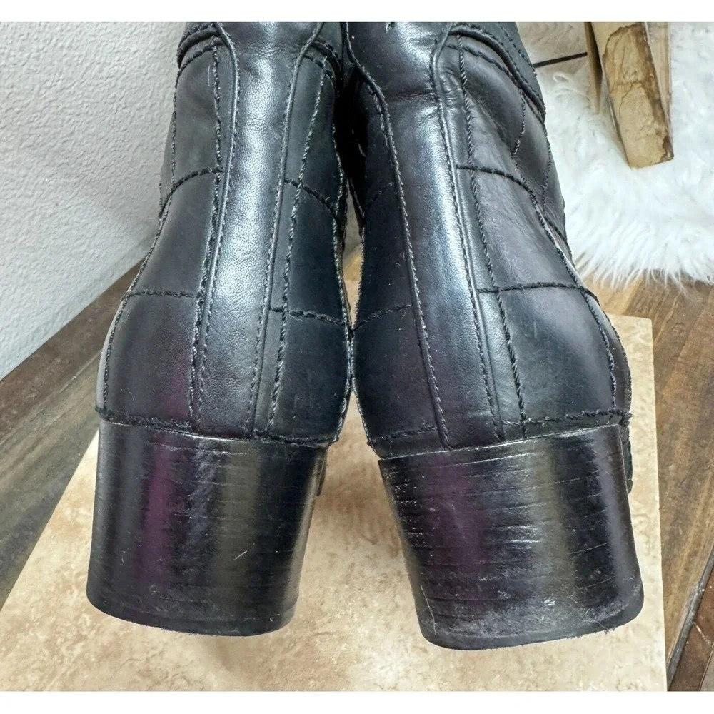 Chanel Boots Womens 8.5 Quilted Genuine Calfskin Leather Riding Knee High G29389